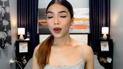 Snapshot of miasmith09 chatting on November 2025 02:26:01 AM Pau and jence online show from November 2025 02:26:01 AM