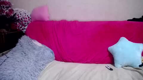 Mia online show from January 2025 08:36:01 AM