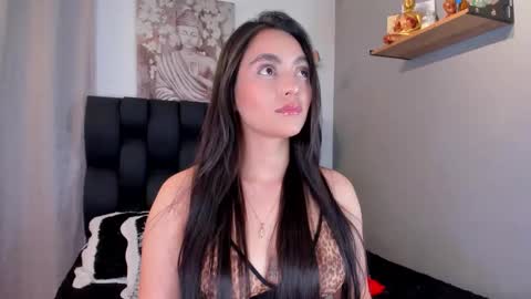 miavelvet1 online show from October 2025 02:41:02 AM