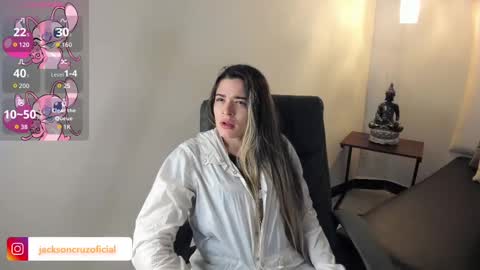 Snapshot of miavillalobos_ chatting on October 2025 12:02:01 PM Mia Villalobos online show from October 2025 12:02:01 PM
