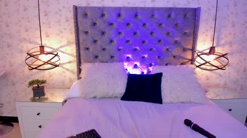 Snapshot of miawinx chatting on December 2024 02:10:02 AM Mia winx online show from December 2024 02:10:02 AM