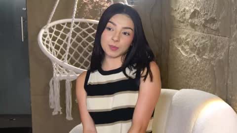 mia online show from March 2025 04:38:02 AM