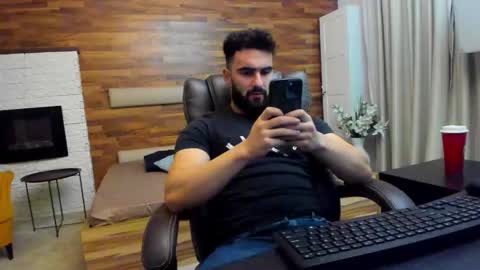 Snapshot of micahlane chatting on November 2025 05:07:02 AM MicahLane online show from November 2025 05:07:02 AM