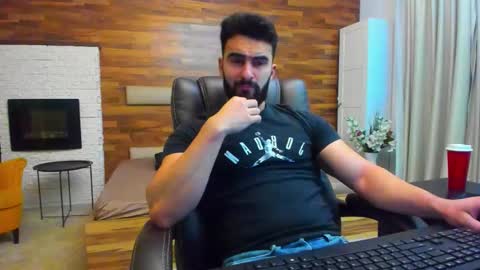 Snapshot of micahlane chatting on December 2025 05:50:02 AM MicahLane online show from December 2025 05:50:02 AM