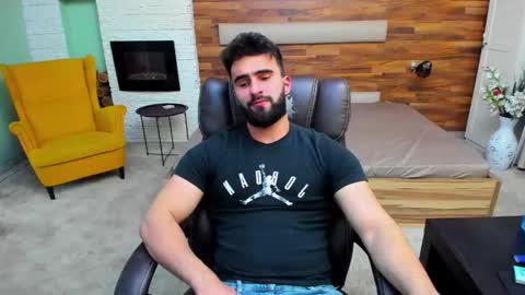 Snapshot of micahlane chatting on December 2025 04:12:02 PM MicahLane online show from December 2025 04:12:02 PM