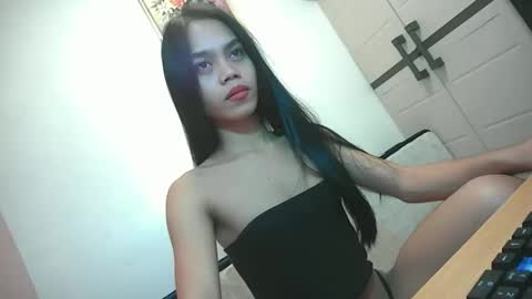 Snapshot of micaholics chatting on October 2025 12:58:01 AM Mica online show from October 2025 12:58:01 AM