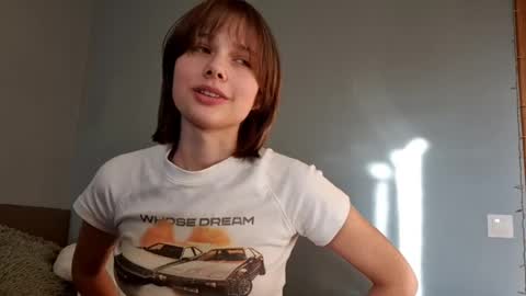 Snapshot of micasulejmanovski chatting on September 2025 02:42:01 PM Luna online show from September 2025 02:42:01 PM