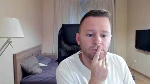 Snapshot of michael_birkin chatting on October 2025 04:32:01 AM Michael Birkin online show from October 2025 04:32:01 AM