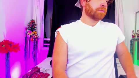 Michael  Contenido explcito online show from January 2025 01:27:01 AM