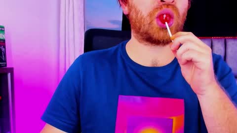 Michael  Contenido explcito online show from January 2025 11:22:01 PM