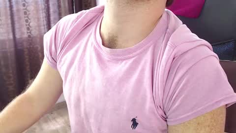 Michael  Contenido explcito online show from September 2025 02:41:02 PM