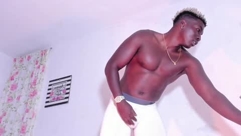 Snapshot of michaell_james chatting on December 2024 12:34:01 AM Michaell online show from December 2024 12:34:01 AM