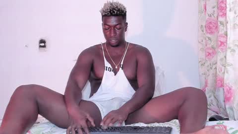 Snapshot of michaell_james chatting on December 2024 11:08:01 PM Michaell online show from December 2024 11:08:01 PM