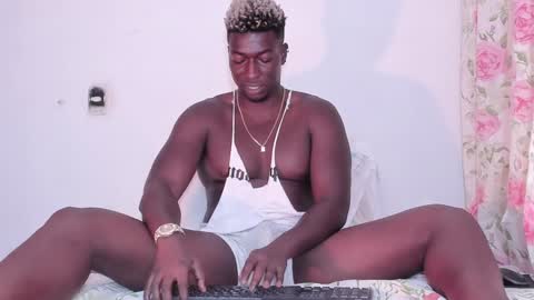 Snapshot of michaell_james chatting on December 2024 02:09:02 AM Michaell online show from December 2024 02:09:02 AM