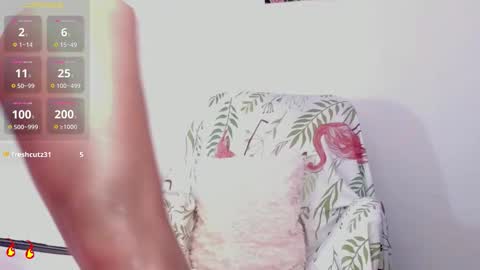 Snapshot of michaell_james chatting on September 2025 12:54:01 PM Michaell online show from September 2025 12:54:01 PM