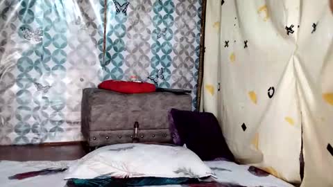 michell_morrison online show from September 2025 11:54:01 AM