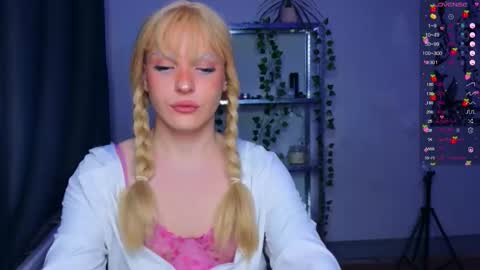 Snapshot of michelle_jacksonn chatting on October 2025 08:53:02 PM michelle_jacksonn online show from October 2025 08:53:02 PM