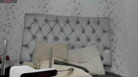 michelle perla online show from September 2025 07:17:01 PM