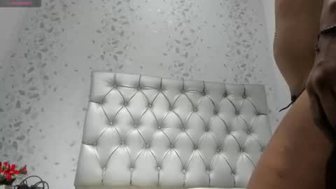 michelle perla online show from October 2025 06:30:01 PM