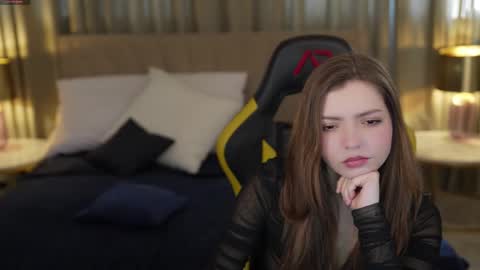 Snapshot of michelleinlove4u chatting on February 2025 12:37:02 PM Michelle online show from February 2025 12:37:02 PM