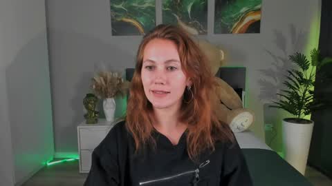 Snapshot of michelleortis chatting on December 2024 06:48:01 PM MichelleOrtis online show from December 2024 06:48:01 PM