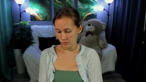 Snapshot of michelleortis chatting on September 2025 04:22:01 AM MichelleOrtis online show from September 2025 04:22:01 AM