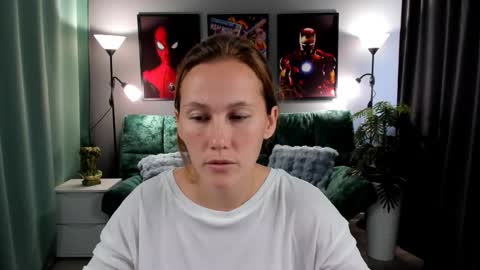 Snapshot of michelleortis chatting on November 2025 08:44:01 AM MichelleOrtis online show from November 2025 08:44:01 AM