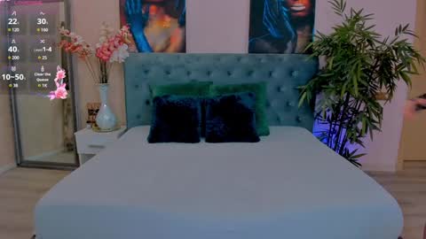 Snapshot of michellereys chatting on February 2025 09:46:02 PM michellereys online show from February 2025 09:46:02 PM