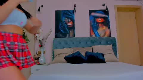 Snapshot of michellereys chatting on September 2025 08:20:02 PM michellereys online show from September 2025 08:20:02 PM