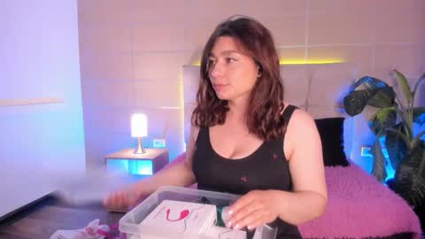 Snapshot of michonne_09 chatting on November 2025 09:21:02 PM michonne_09 online show from November 2025 09:21:02 PM