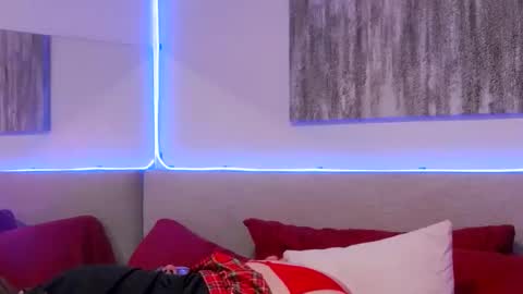 Mickey online show from January 2025 03:32:02 AM