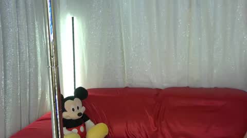 Mickey online show from February 2025 06:15:02 PM