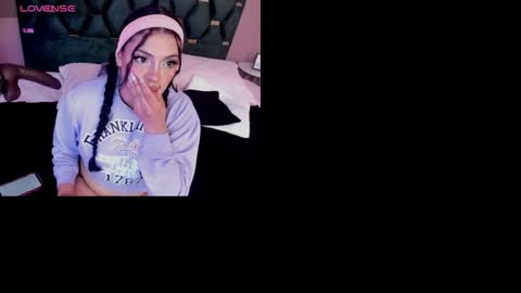 Micki online show from October 2025 11:55:01 AM