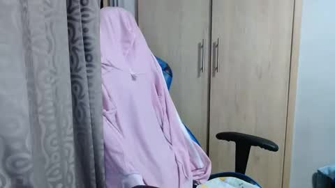 Snapshot of miculohot chatting on December 2024 01:47:02 AM vanesa sexy online show from December 2024 01:47:02 AM