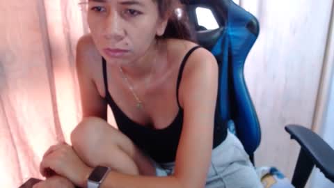 Snapshot of miculohot chatting on February 2025 12:36:02 PM vanesa sexy online show from February 2025 12:36:02 PM