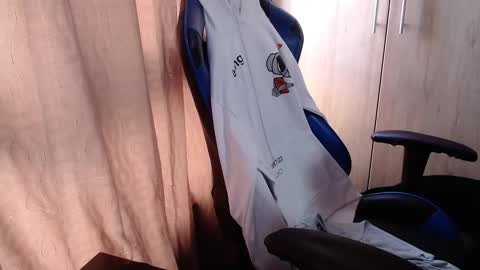 Snapshot of miculohot chatting on February 2025 12:26:02 PM vanesa sexy online show from February 2025 12:26:02 PM