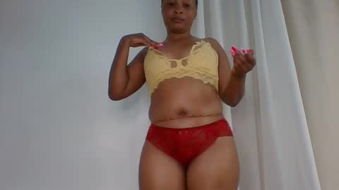 midnightcharm1 online show from November 2025 06:53:02 PM