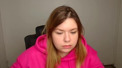 Snapshot of midnightmariana chatting on October 2025 05:08:01 AM Mariana online show from October 2025 05:08:01 AM