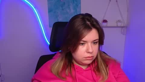 Snapshot of midnightmariana chatting on November 2025 12:16:02 PM Mariana online show from November 2025 12:16:02 PM