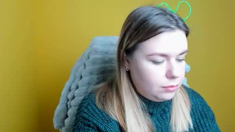 Snapshot of midnightmariana chatting on November 2025 12:22:02 PM Mariana online show from November 2025 12:22:02 PM