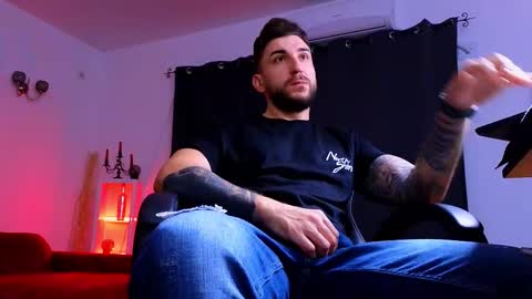 Snapshot of mightyaaron chatting on October 2025 02:46:02 AM MightyAaron online show from October 2025 02:46:02 AM