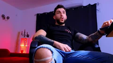 Snapshot of mightyaaron chatting on November 2025 03:28:02 AM MightyAaron online show from November 2025 03:28:02 AM