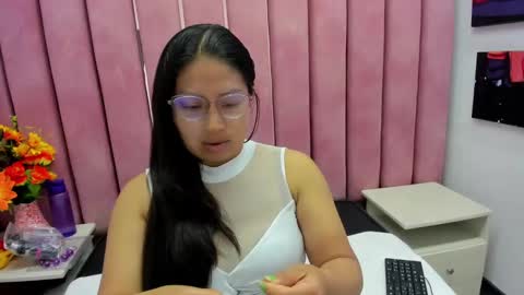 Miha online show from October 2025 04:24:02 AM