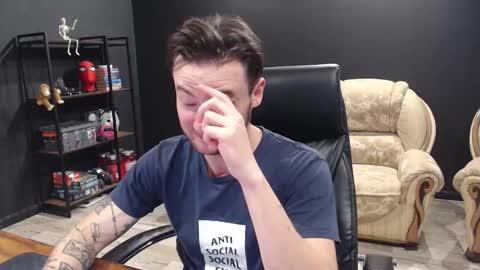 Misha Winchester online show from October 2025 07:20:01 AM