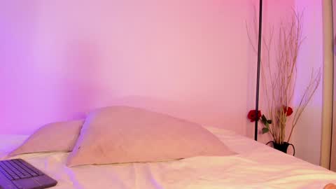 Miia Brooklyn  online show from January 2025 03:43:01 PM