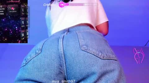 mia online show from January 2025 01:38:01 AM