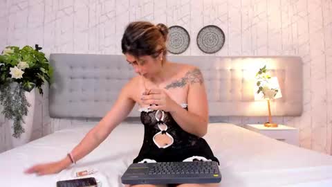 Snapshot of miiacoopper chatting on September 2025 09:17:02 PM Mia Coopper online show from September 2025 09:17:02 PM