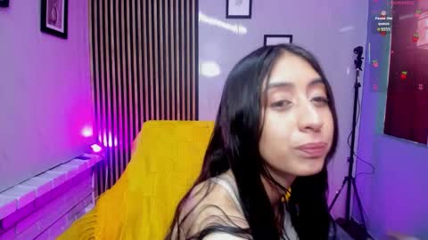 miilu  online show from October 2025 12:16:01 PM