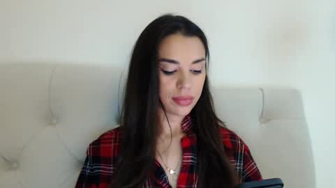 Snapshot of mika_gold7 chatting on September 2025 06:13:02 PM Mika online show from September 2025 06:13:02 PM