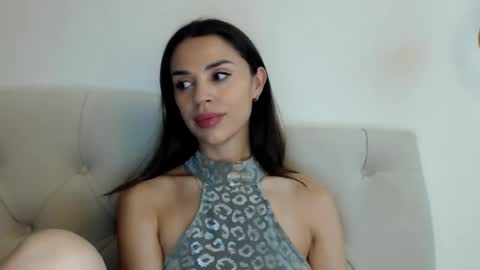 Snapshot of mika_gold7 chatting on October 2025 06:10:01 PM Mika online show from October 2025 06:10:01 PM